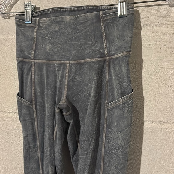 Lululemon Fast and Free High Rise Tight 25" Ice Dye Ice Wash Asphalt Grey size 2 - Picture 5 of 9